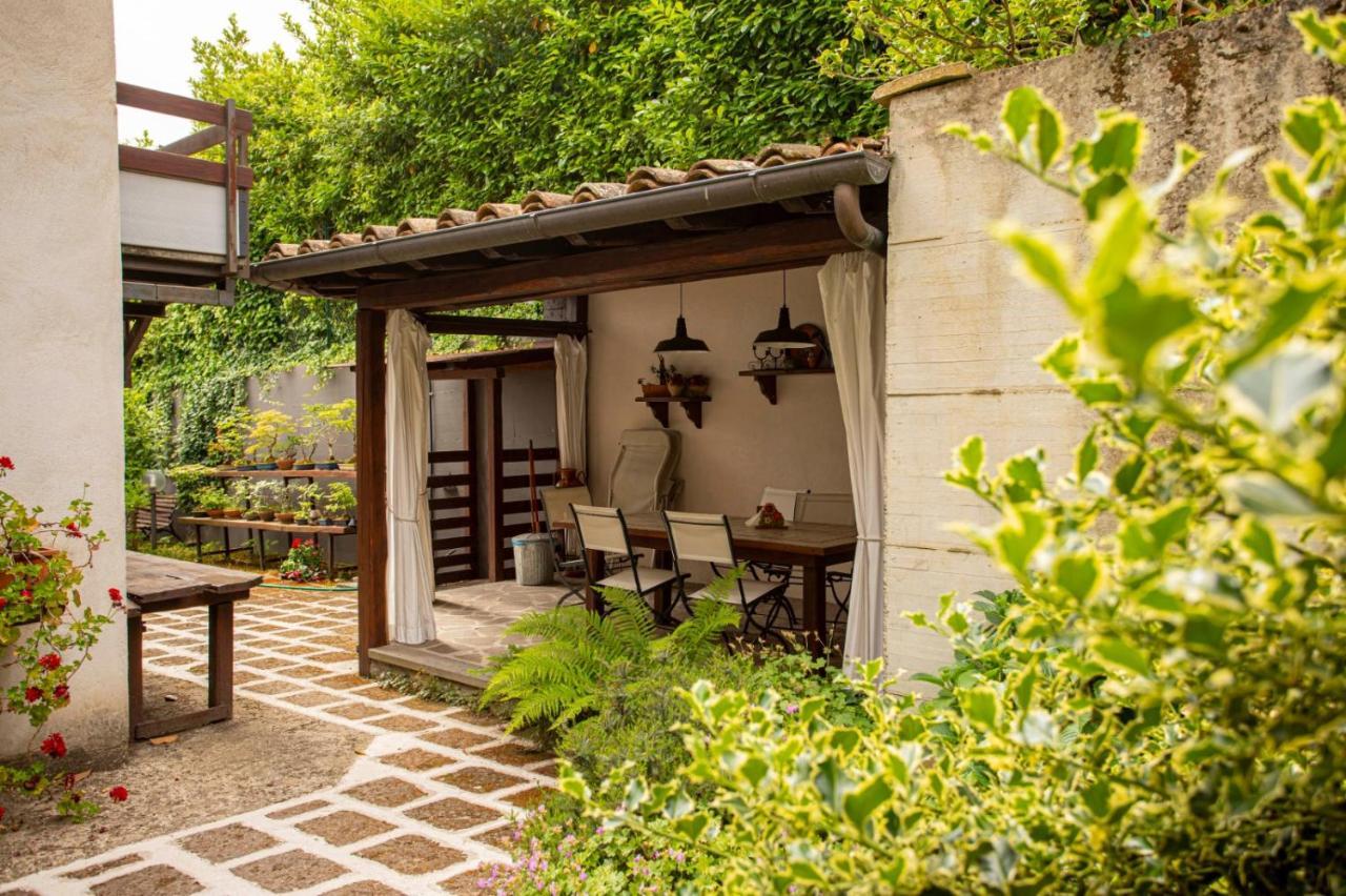 Il Giardino Segreto Apartment Carbognano Екстериор снимка