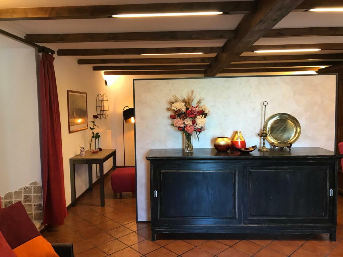 Il Giardino Segreto Apartment Carbognano Екстериор снимка